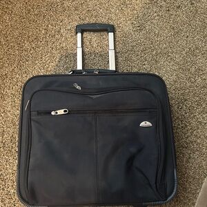Samsonite Black Travel Bag with Wheels